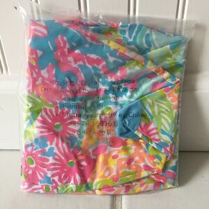 NWT Lilly Pulitzer Floral BeachBall